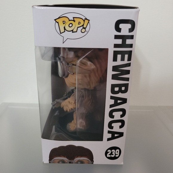 Chewbacca Funko #239 - Picture 3 of 3